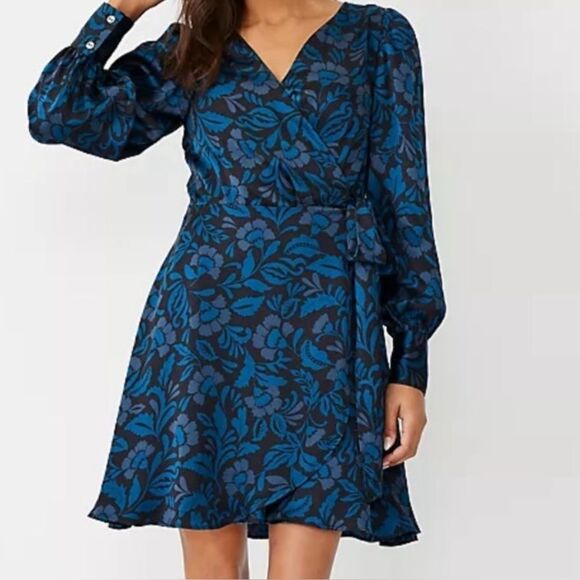 Ann Taylor Dresses & Skirts - Ann Taylor Floral Silk Wrap Dress Studio Collection